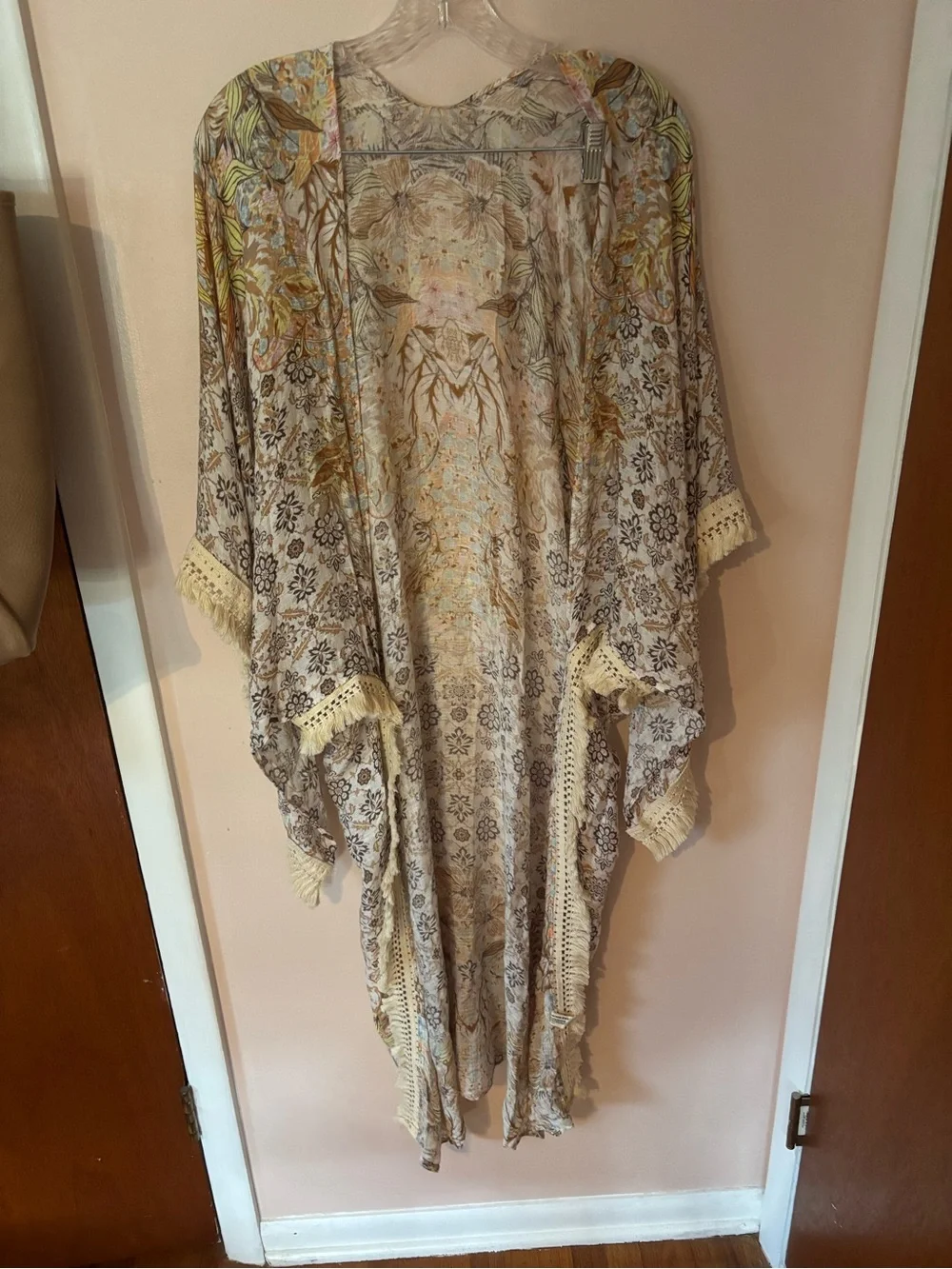 Women's Floral with Crochet Fringe and Angel Sleeves Duster Kimono Coverup OS - Picture 4 of 9